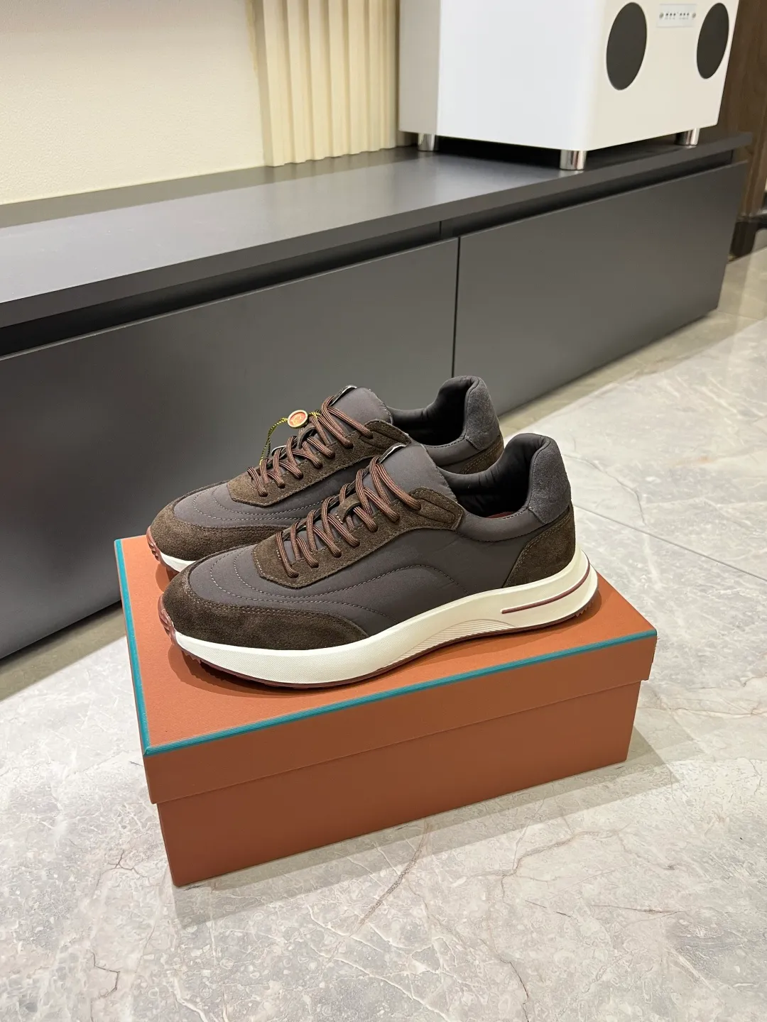 Men's men's shoes 💰p480 Loro men's shoes 💰piana niche classic jogging shoes, men's lace-up casual shoes and sneakers, high-quality lightweight and comfortable fabrics, suitable for outdoor leisure, the color scheme is young and energetic, and it looks great with sportswear or casual suits! Size: 38-44 (45 customized)